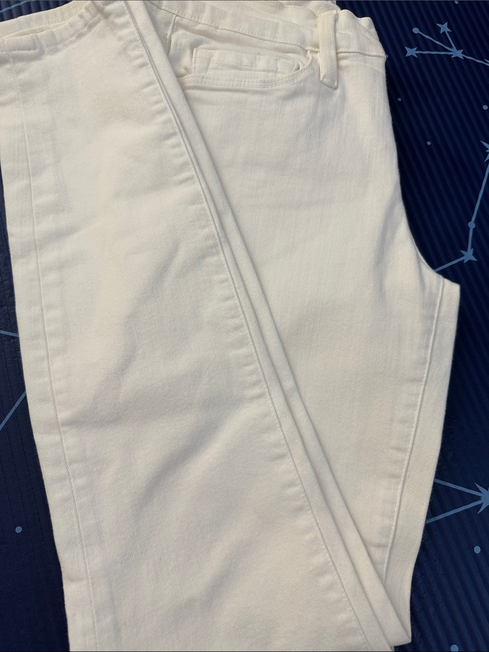 Frame Denim Off-White Skinny Jeans